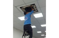 Vệ Sinh Máy Lạnh Âm Trần Tại Dĩ An Bình Dương